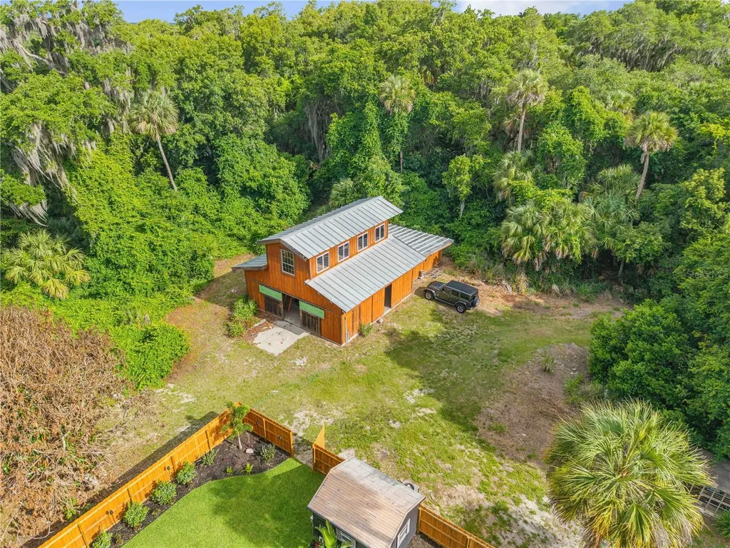 233 W Ariel Road Edgewater FL 32141
