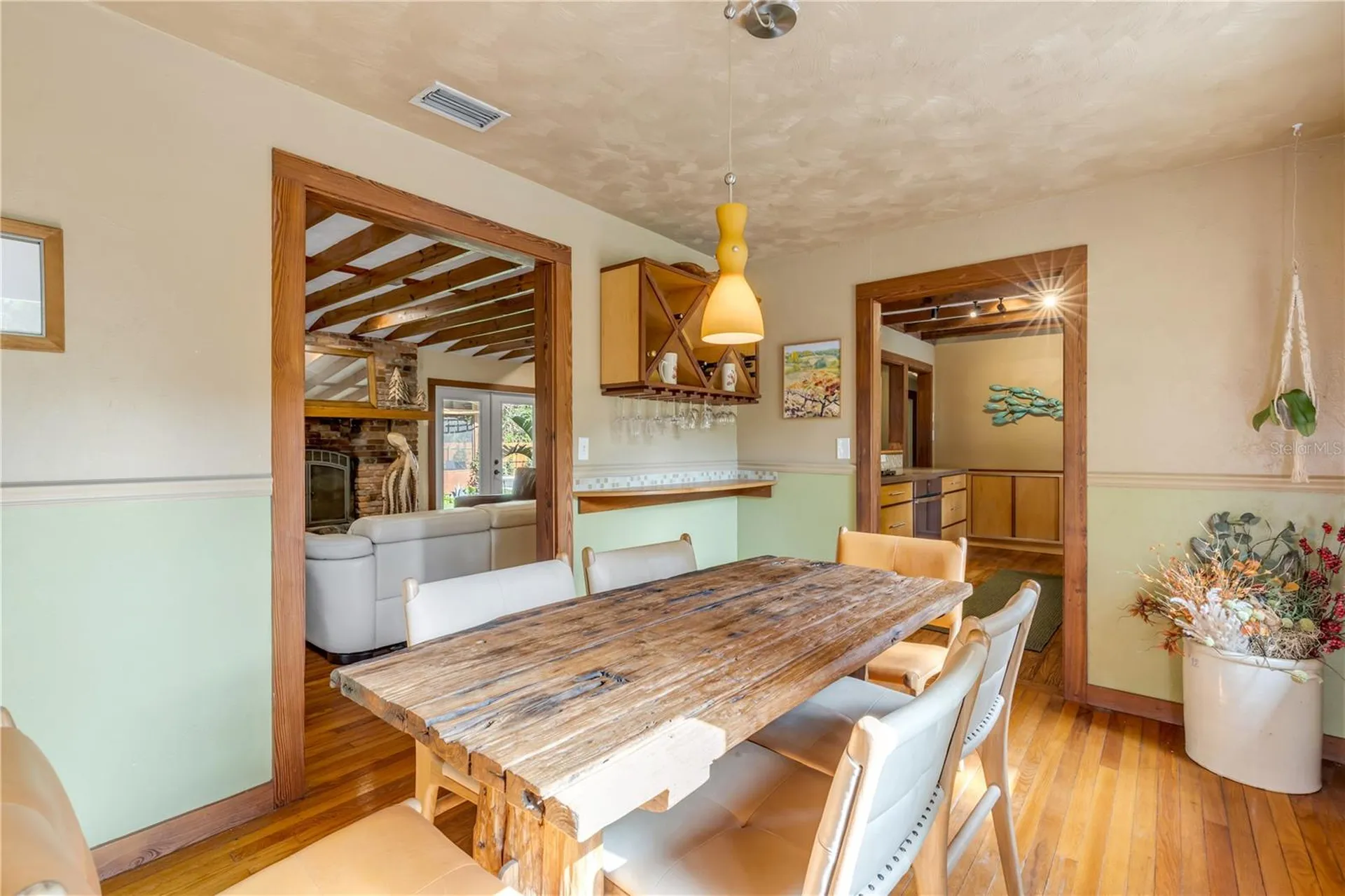 233 W Ariel Road Edgewater FL 32141