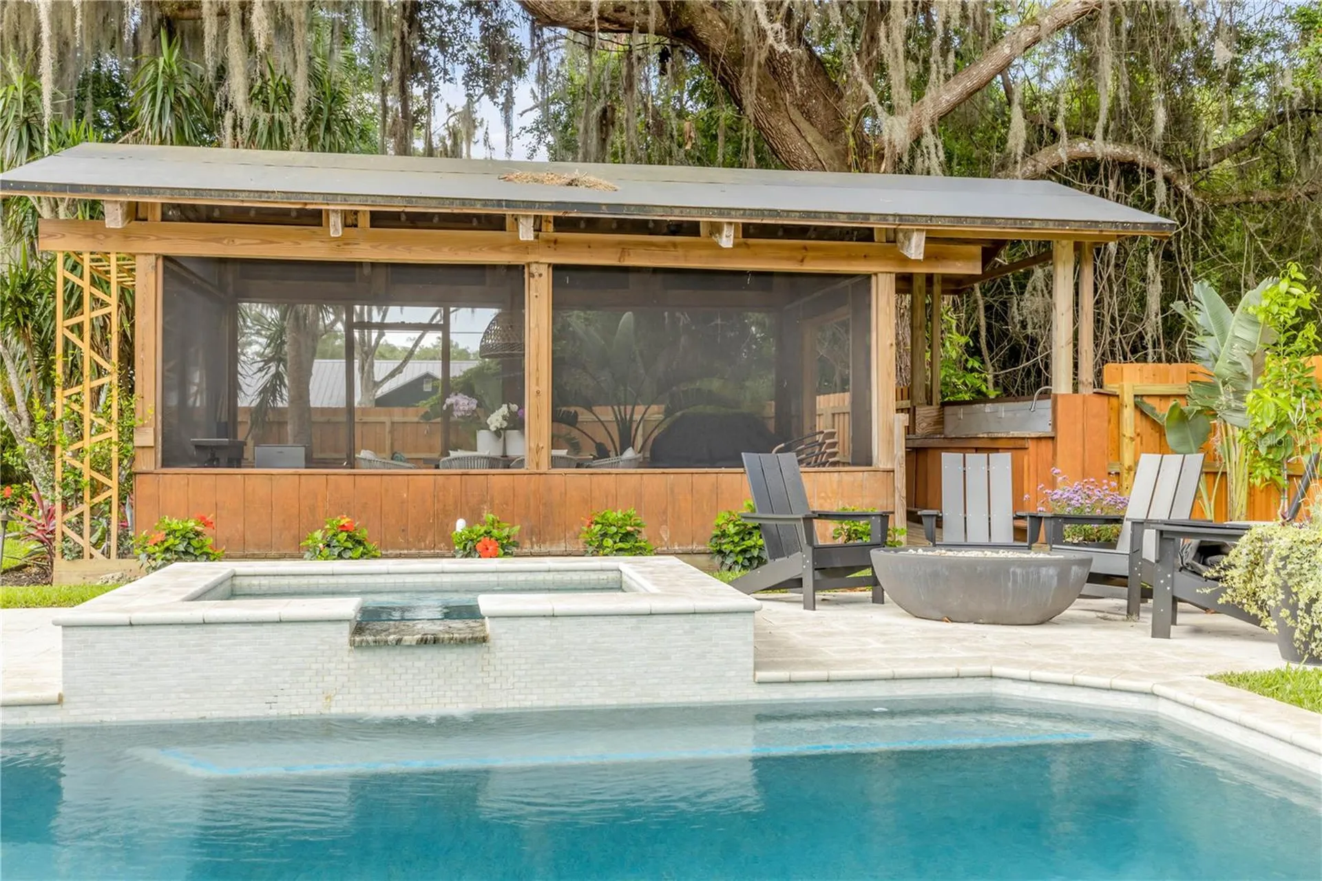 233 W Ariel Road Edgewater FL 32141