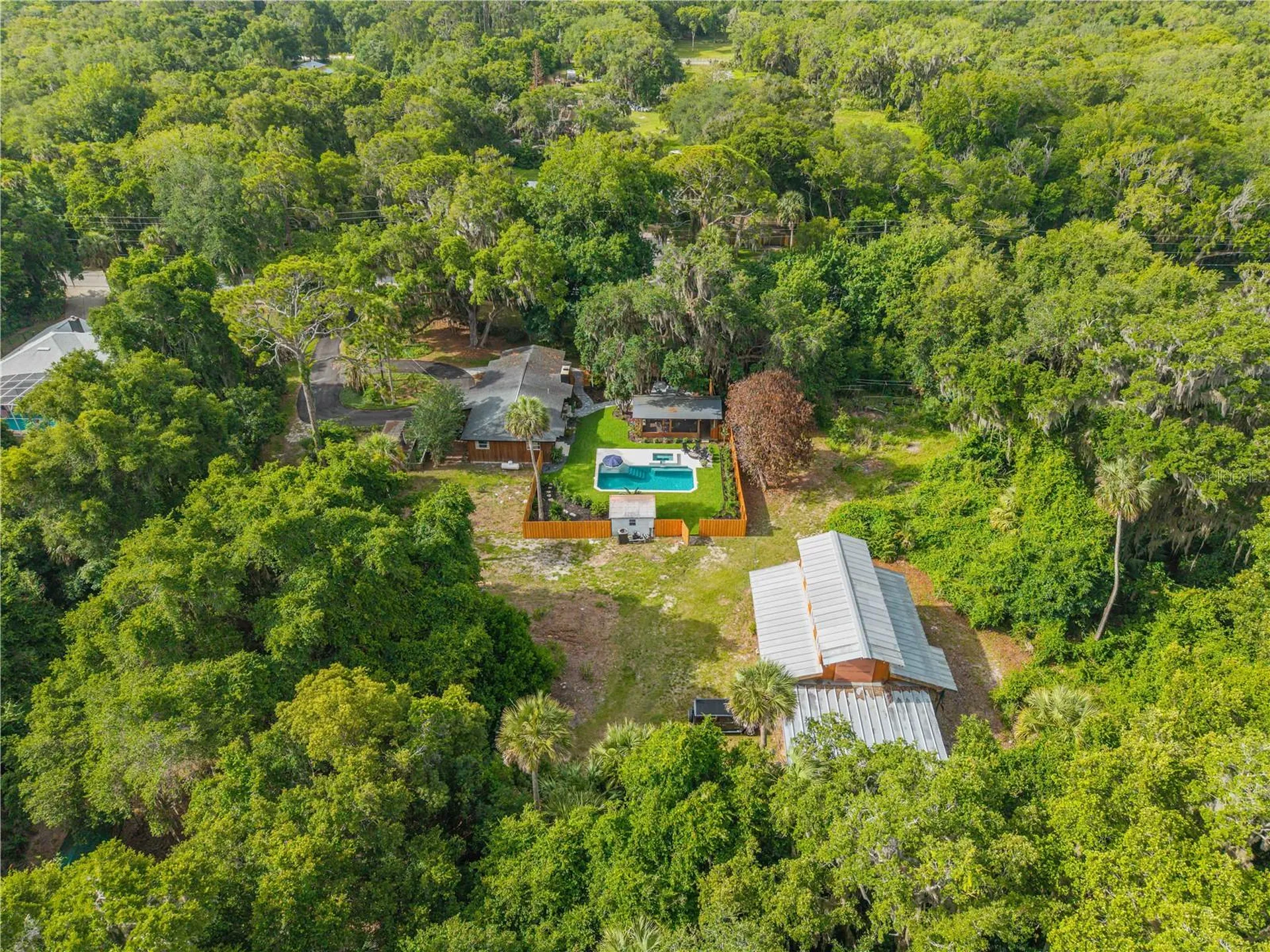 233 W Ariel Road Edgewater FL 32141