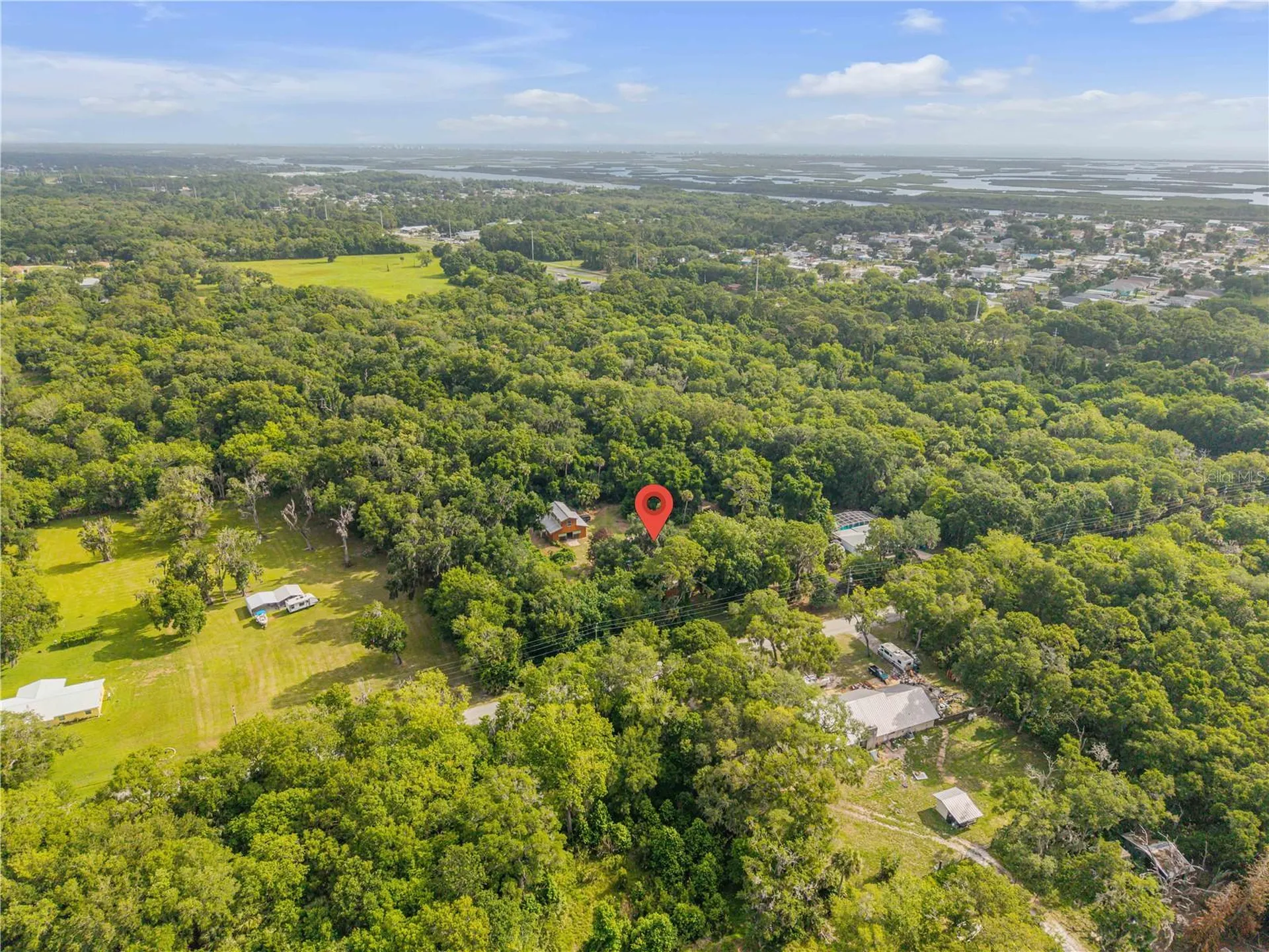 233 W Ariel Road Edgewater FL 32141
