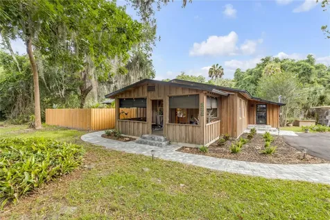 233 W Ariel Road Edgewater FL 32141