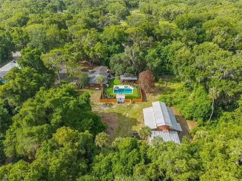 233 W Ariel Road Edgewater FL 32141