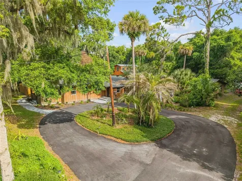 233 W Ariel Road Edgewater FL 32141