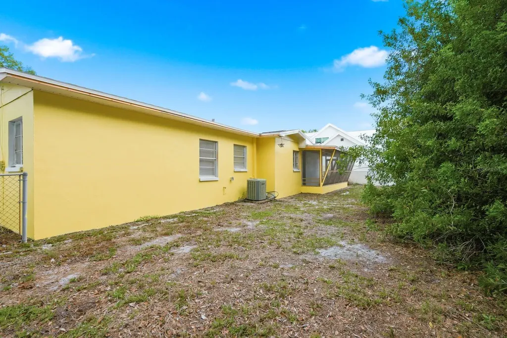 4325 S Coolidge Avenue Tampa FL 33611