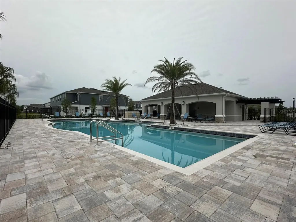 4361 Campsite Loop Orlando FL 32824
