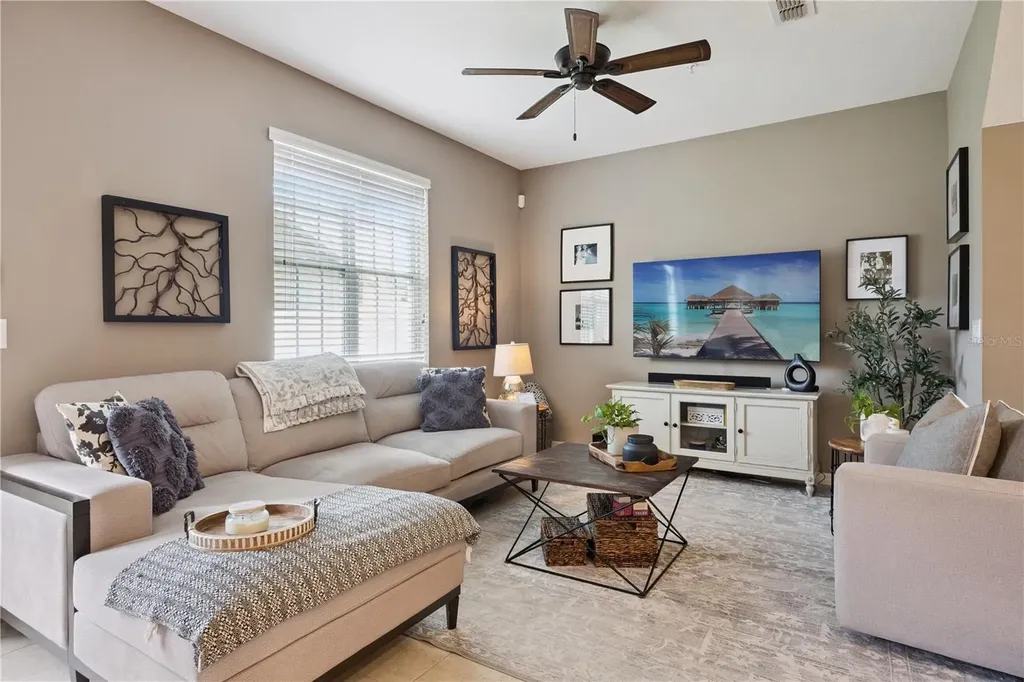 7964 Edgewood Forest Drive Orlando FL 32827