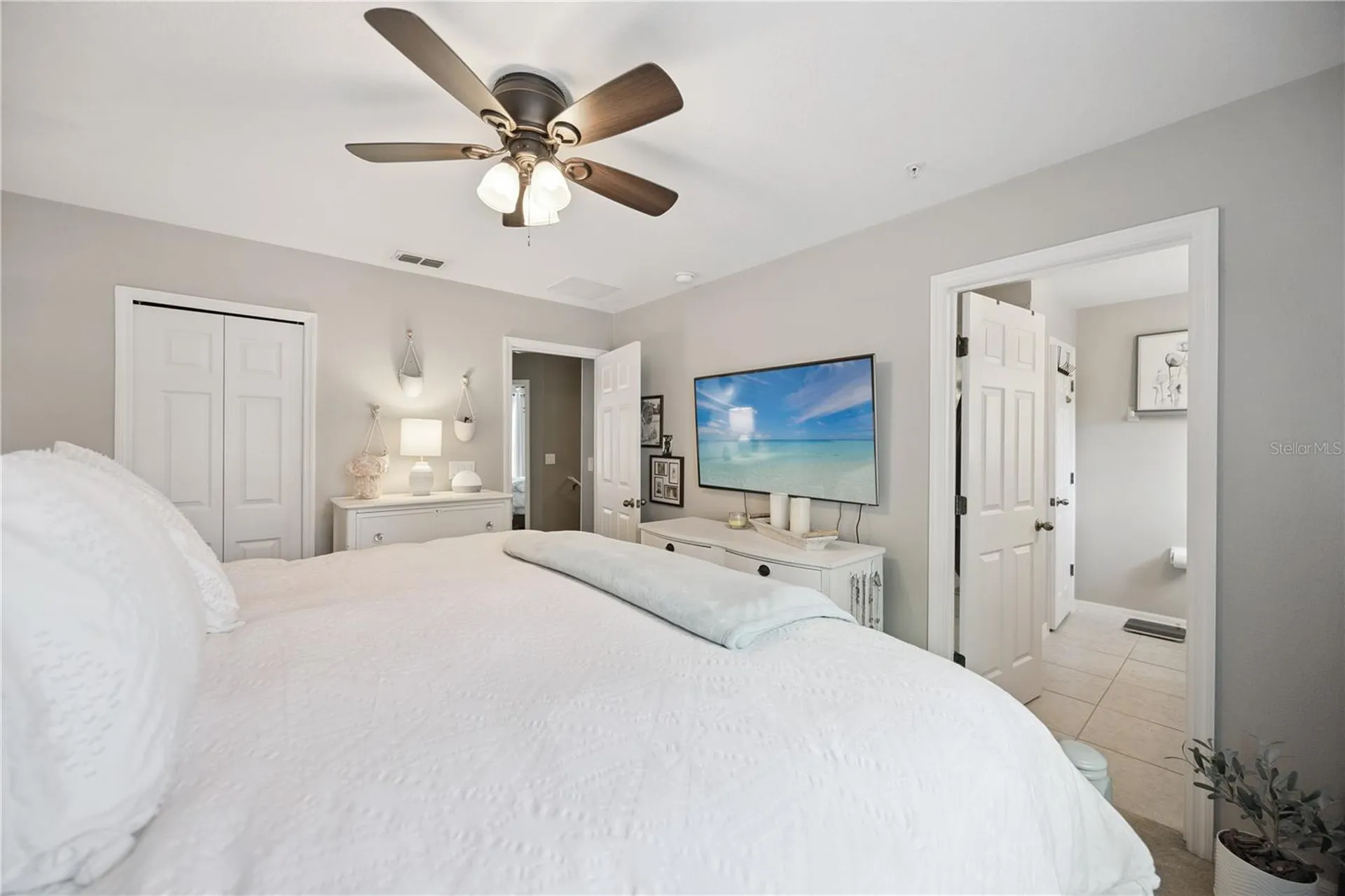 7964 Edgewood Forest Drive Orlando FL 32827