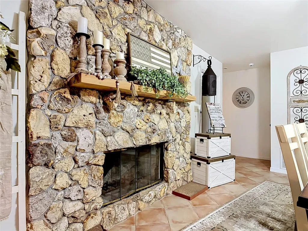 1395 Maytown Road Osteen FL 32764