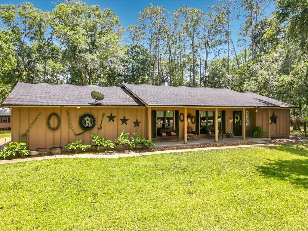 1395 Maytown Road Osteen FL 32764