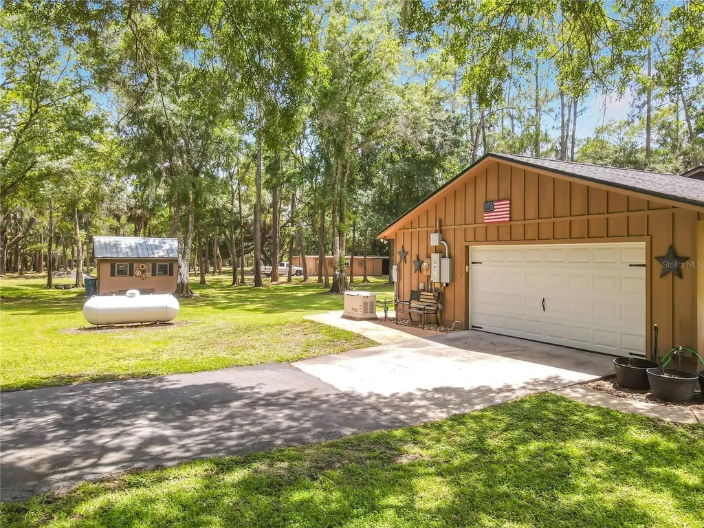 1395 Maytown Road Osteen FL 32764