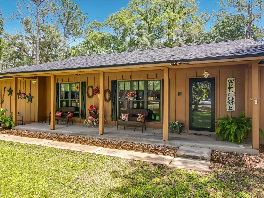 1395 Maytown Road Osteen FL 32764
