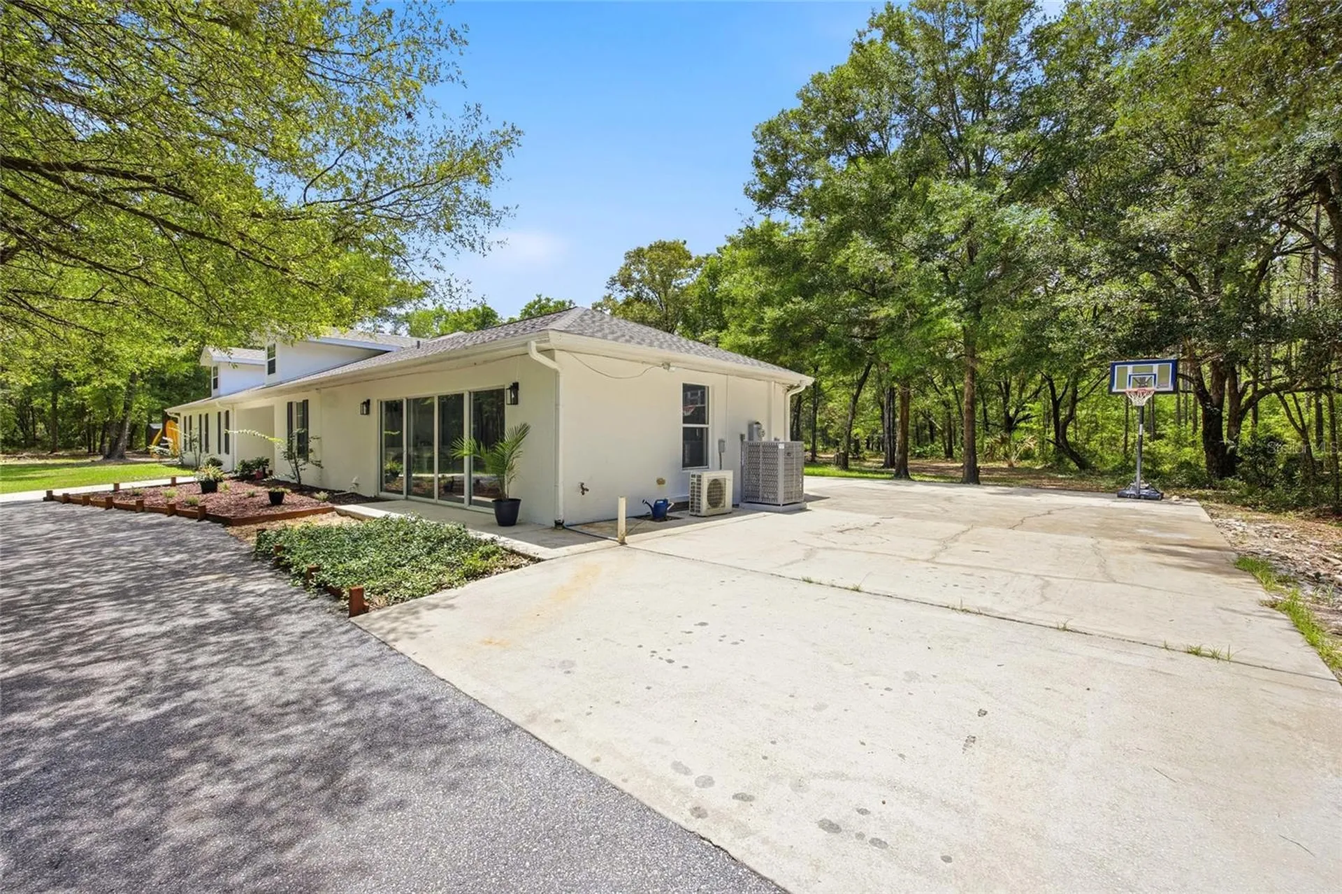 7050 NE State Road 121 Williston FL 32696