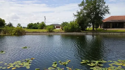2915 Diplomat Parkway W Cape Coral FL 33993