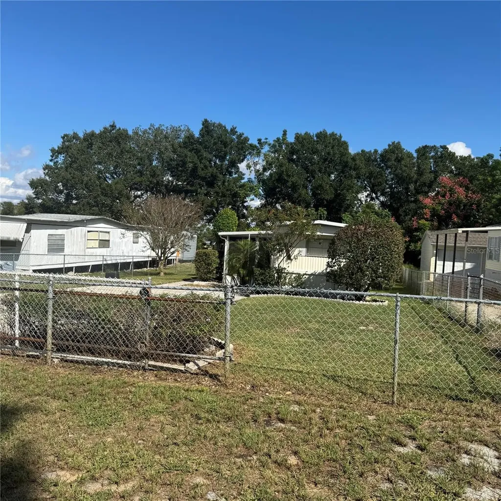 17542 Eve Drive Montverde FL 34756