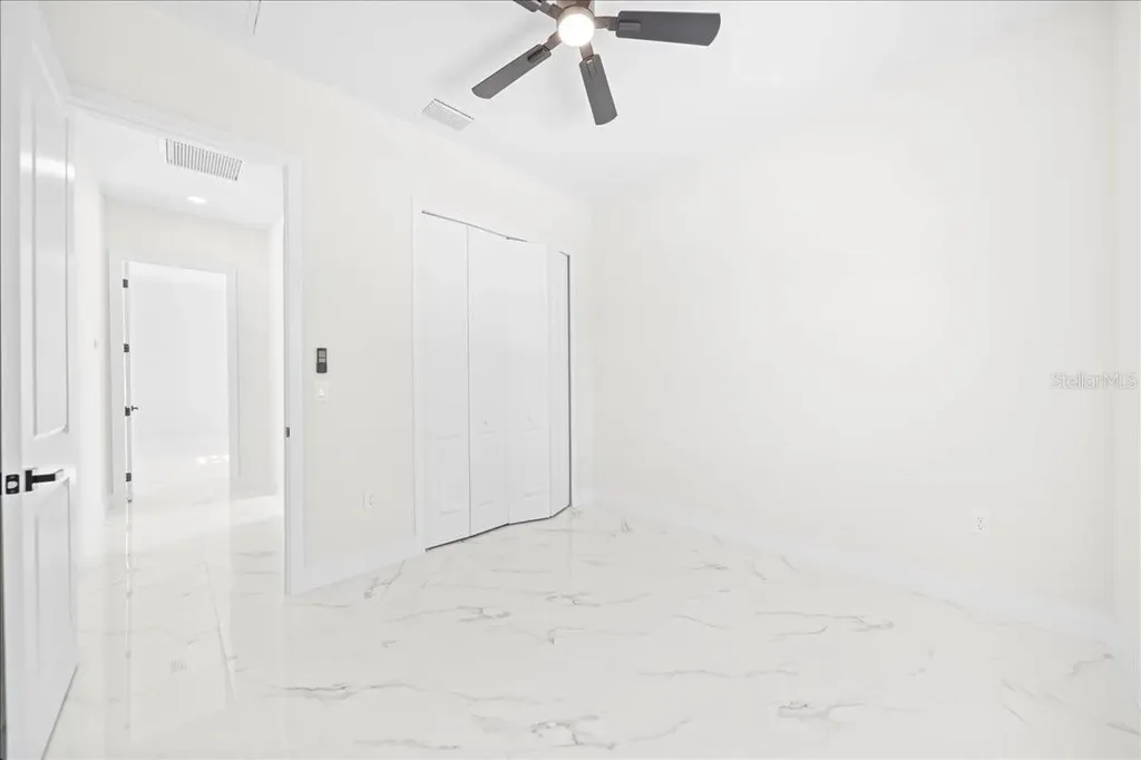 1226 NE 5th Place Cape Coral FL 33909