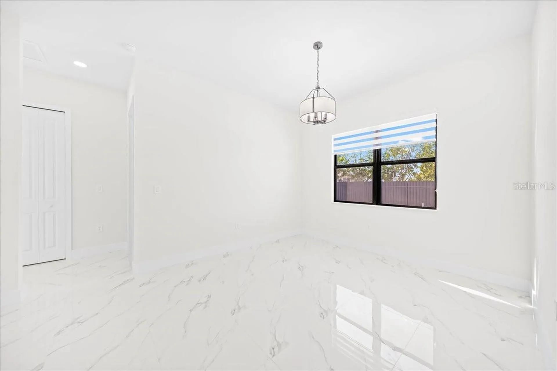 1226 NE 5th Place Cape Coral FL 33909