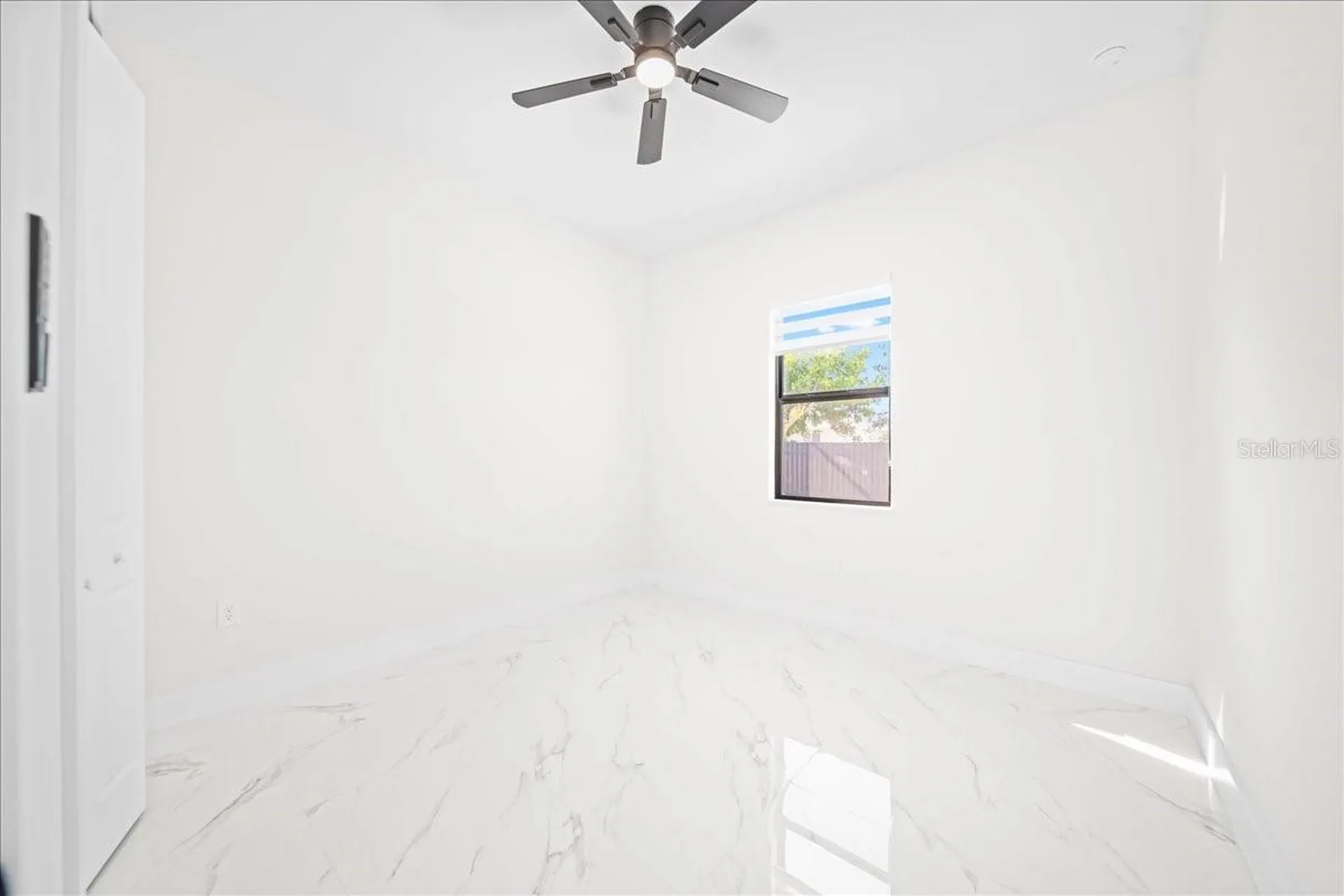 1226 NE 5th Place Cape Coral FL 33909