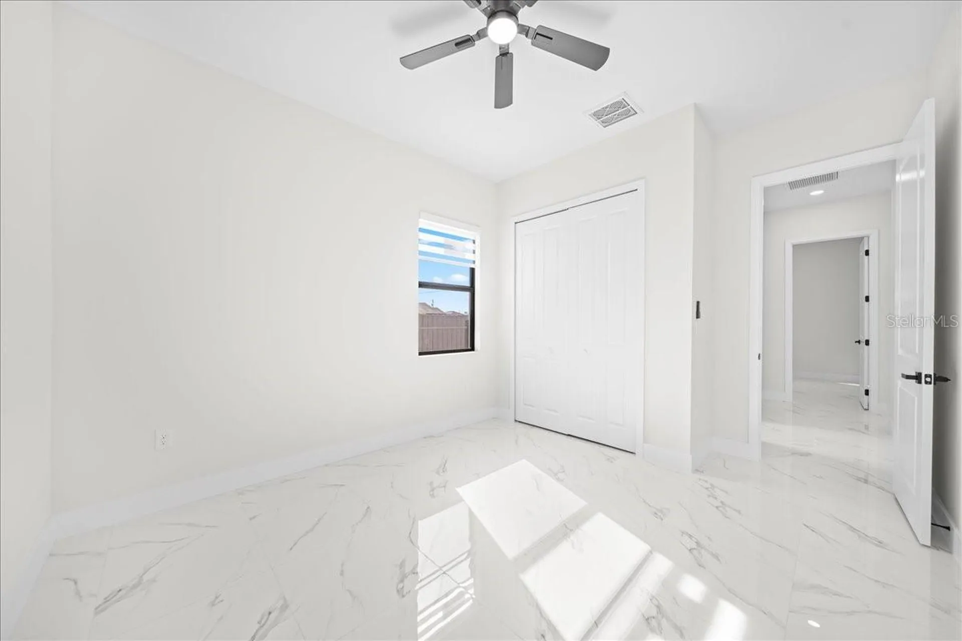 1226 NE 5th Place Cape Coral FL 33909
