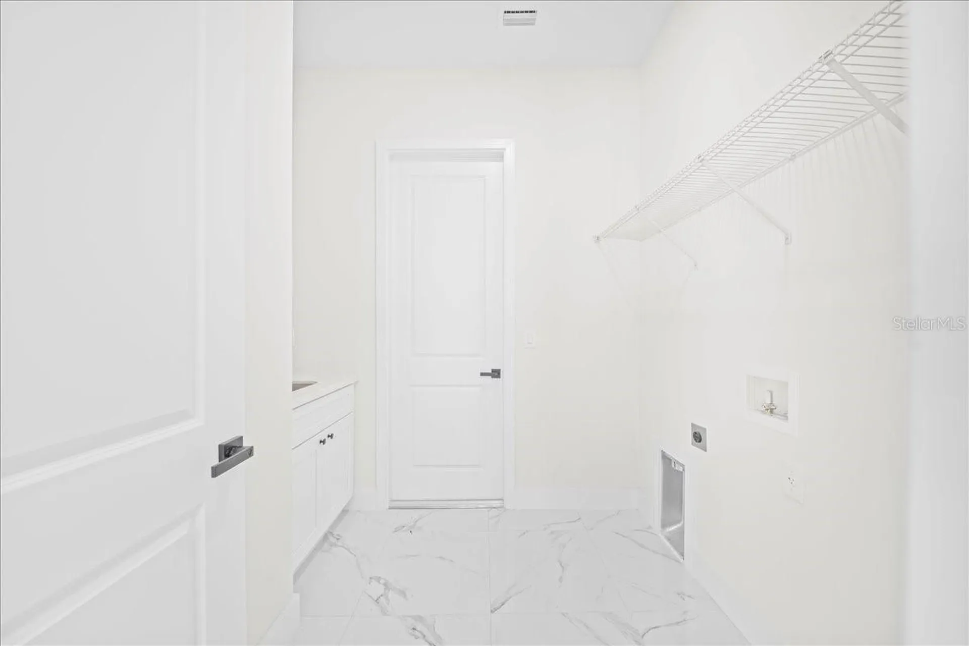 1226 NE 5th Place Cape Coral FL 33909
