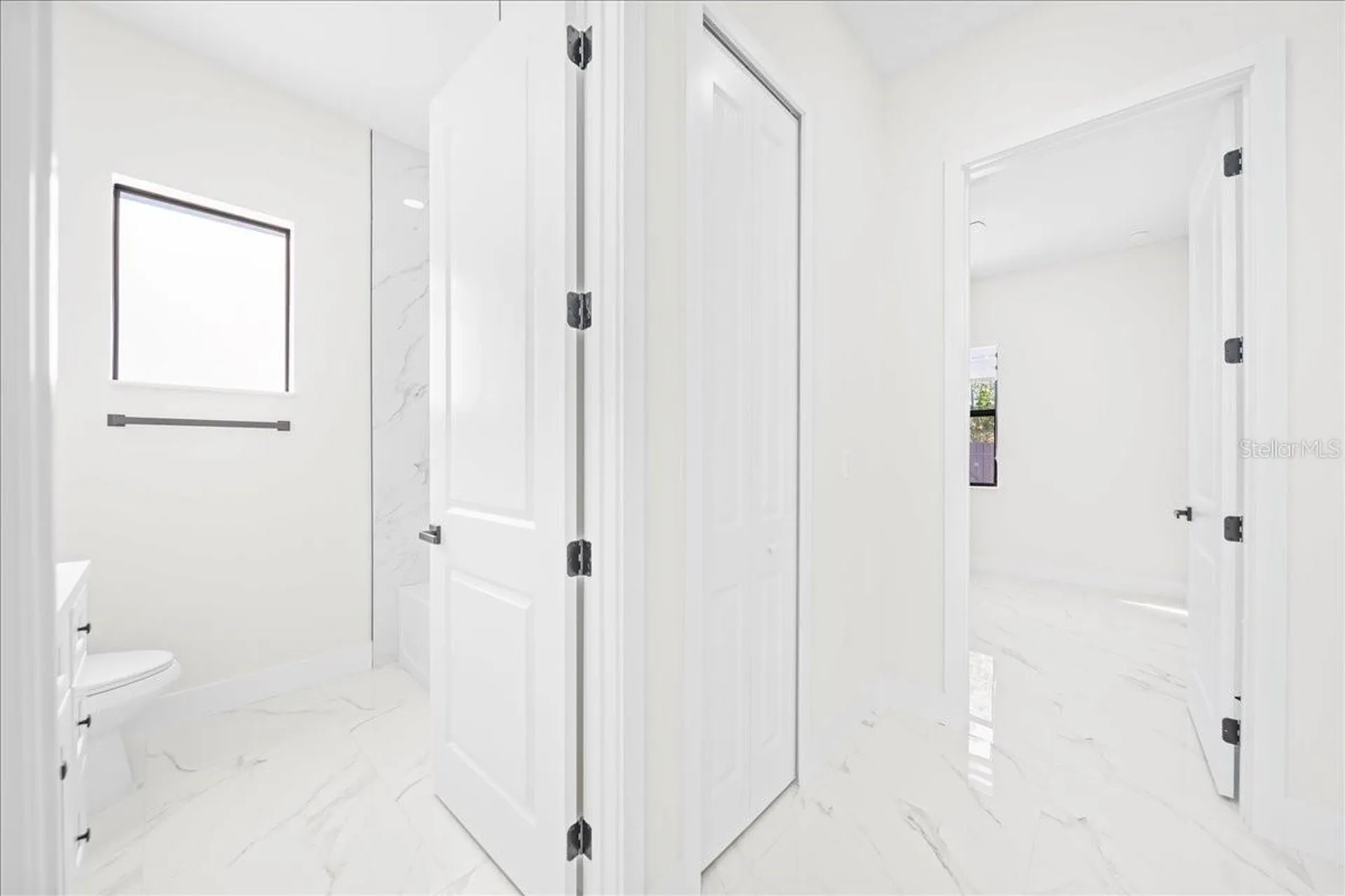 1226 NE 5th Place Cape Coral FL 33909