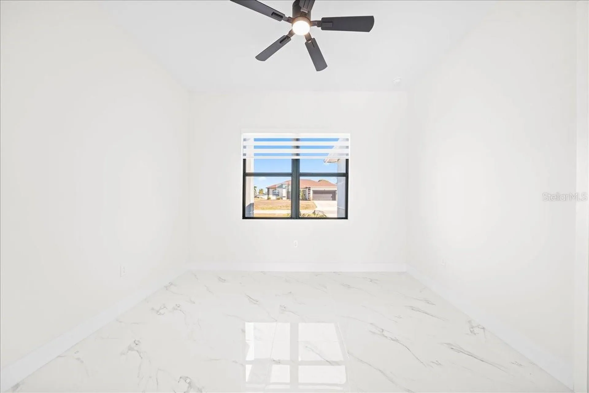 1226 NE 5th Place Cape Coral FL 33909