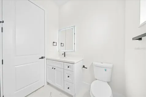 1226 NE 5th Place Cape Coral FL 33909