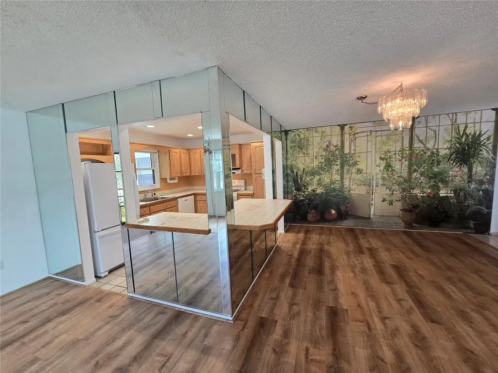 5980 Terrace Park Drive N St Petersburg FL 33709