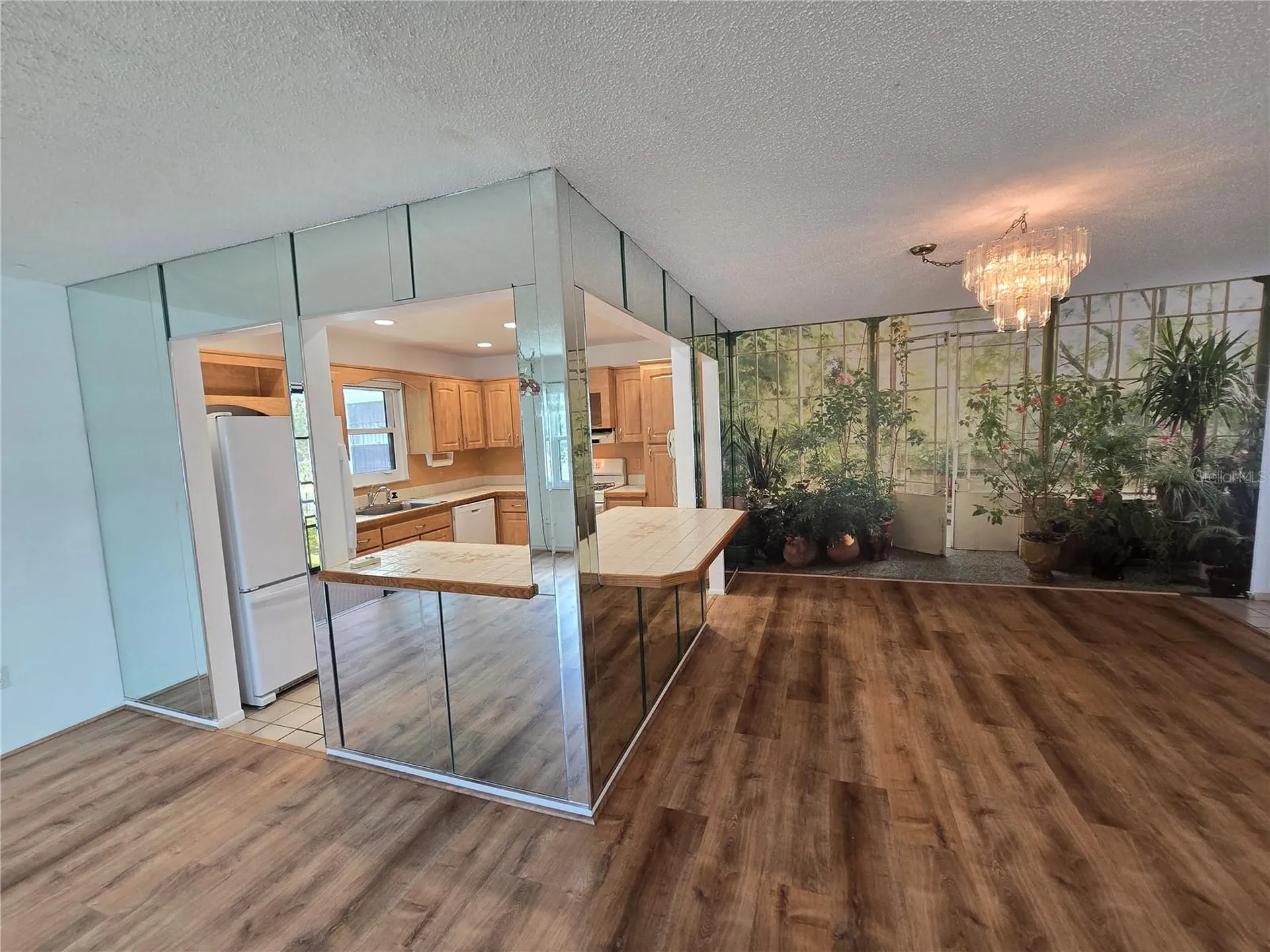 5980 Terrace Park Drive N St Petersburg FL 33709