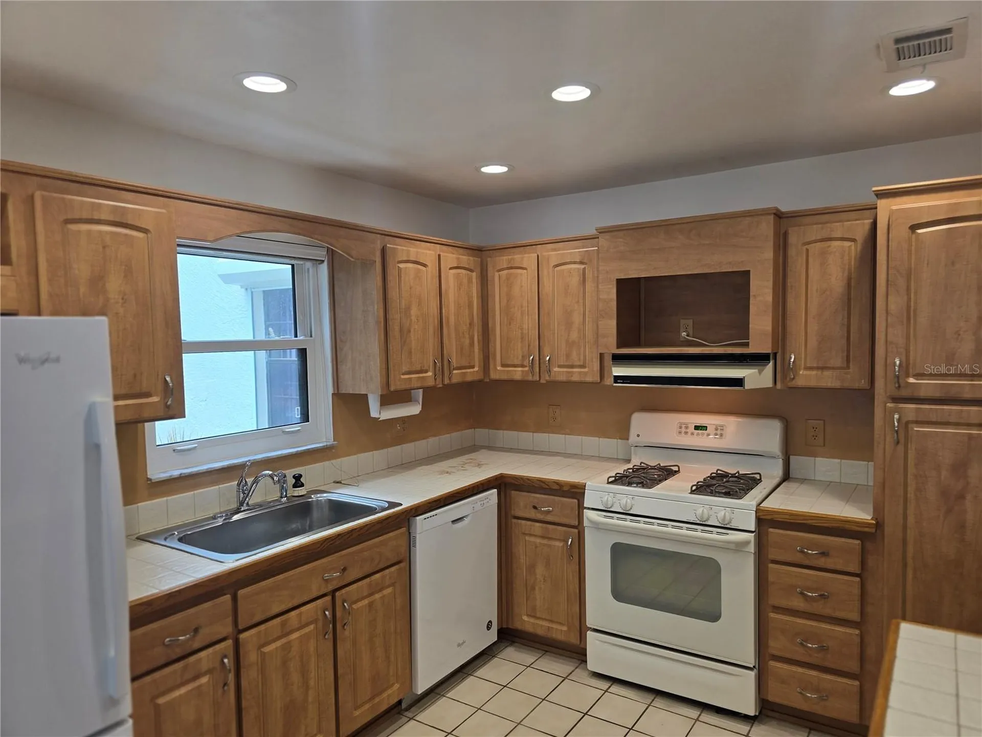 5980 Terrace Park Drive N St Petersburg FL 33709
