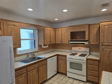 5980 Terrace Park Drive N St Petersburg FL 33709