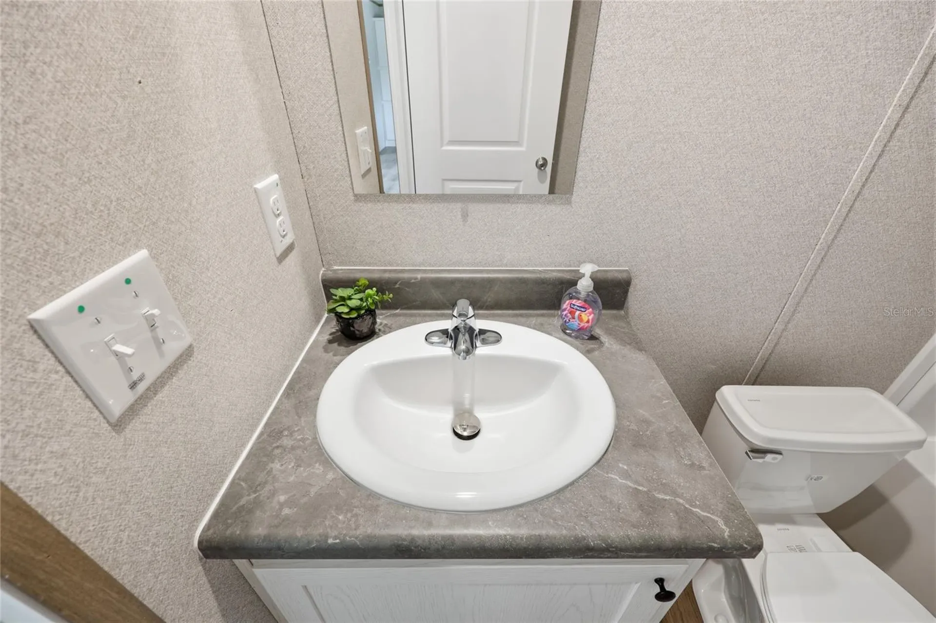 8611 NE 61st Place Bronson FL 32621