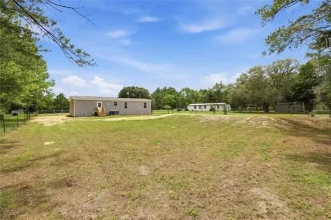 8611 NE 61st Place Bronson FL 32621