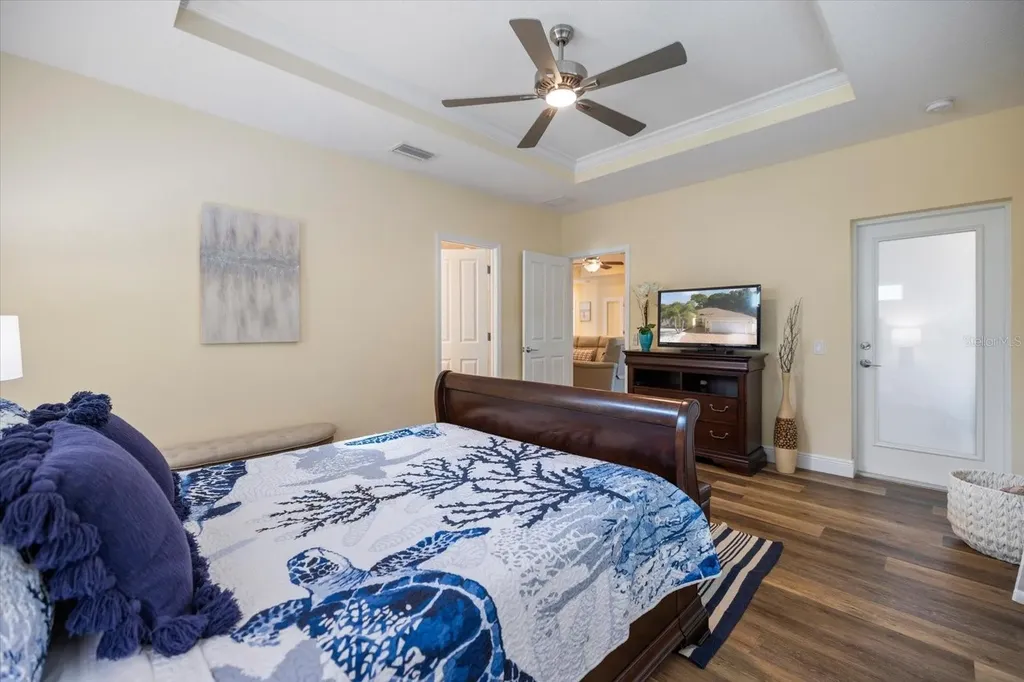 2339 Datura Street Sarasota FL 34239