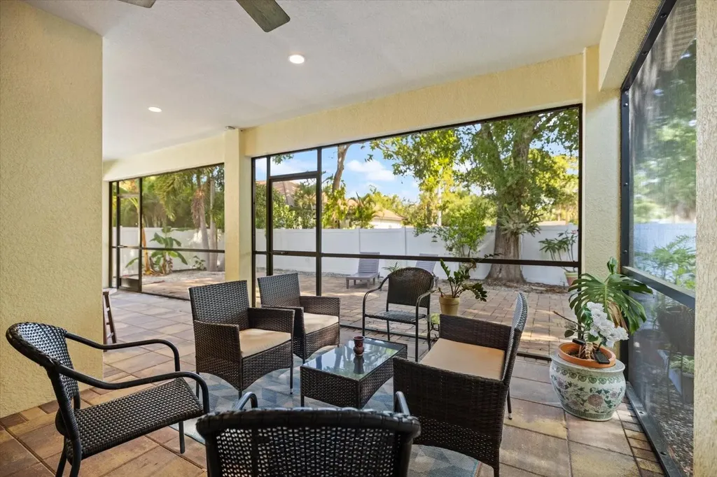 2339 Datura Street Sarasota FL 34239