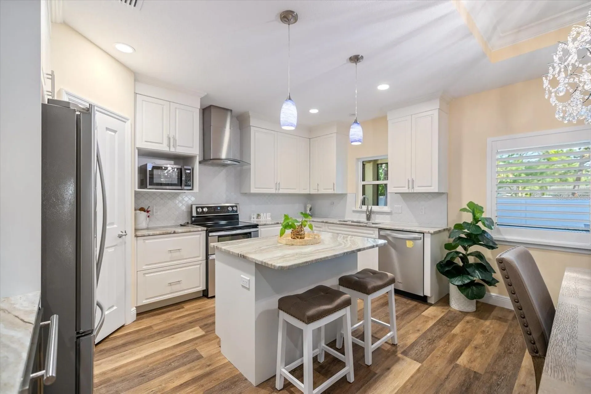 2339 Datura Street Sarasota FL 34239