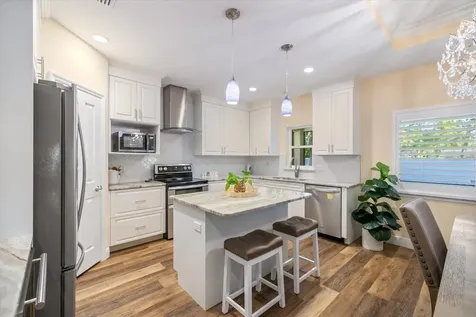 2339 Datura Street Sarasota FL 34239