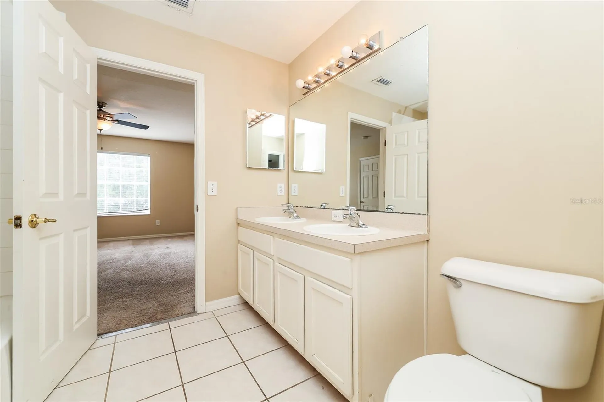 14831 Heronglen Drive Lithia FL 33547