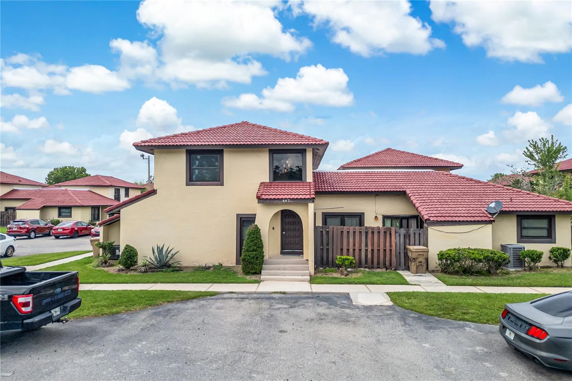 447 Hunter Circle Kissimmee FL 34758