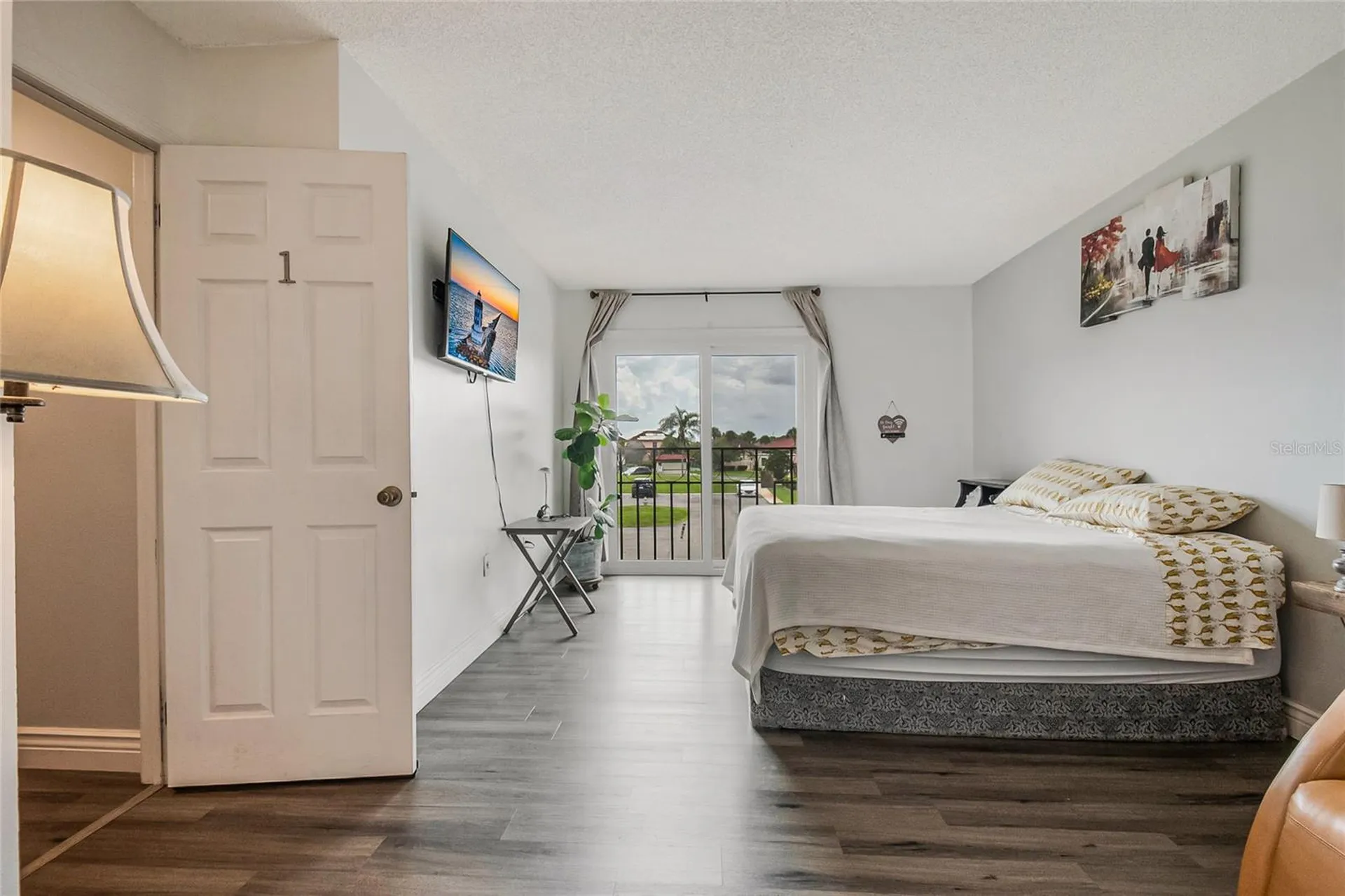 447 Hunter Circle Kissimmee FL 34758