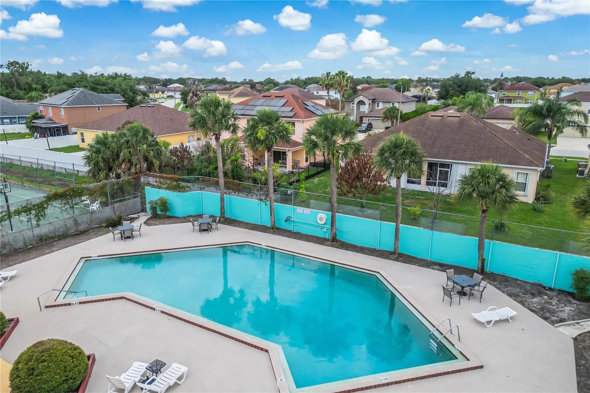 447 Hunter Circle Kissimmee FL 34758