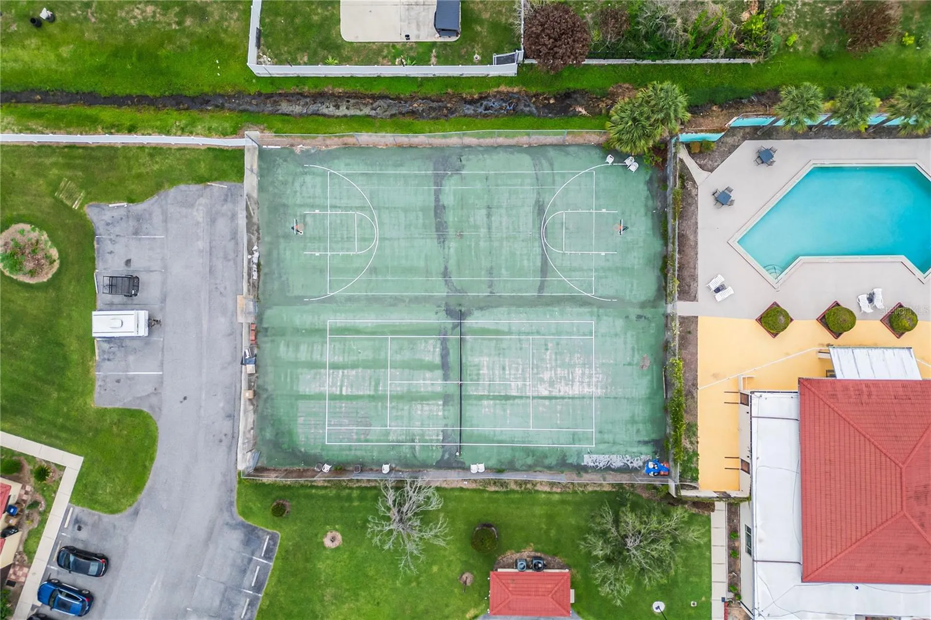447 Hunter Circle Kissimmee FL 34758