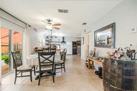 447 Hunter Circle Kissimmee FL 34758