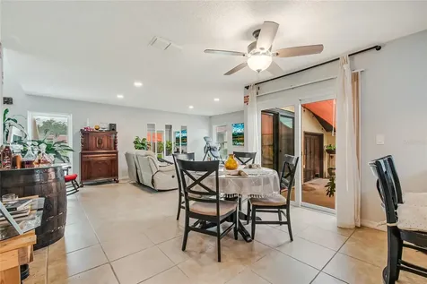 447 Hunter Circle Kissimmee FL 34758
