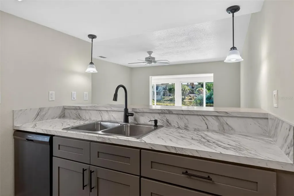 1277 N Osprey Point Crystal River FL 34429