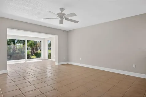 1277 N Osprey Point Crystal River FL 34429