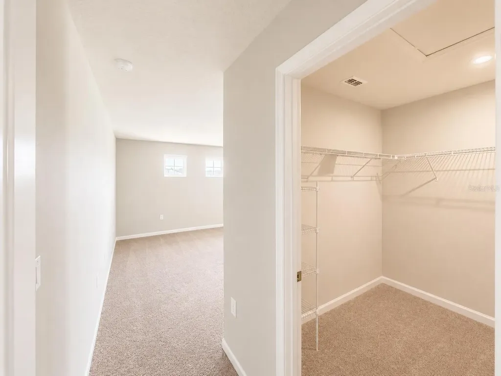 2618 Pleasant Cypress Circle Kissimmee FL 34741