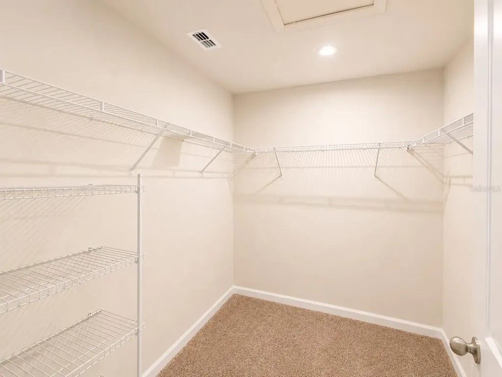 2618 Pleasant Cypress Circle Kissimmee FL 34741