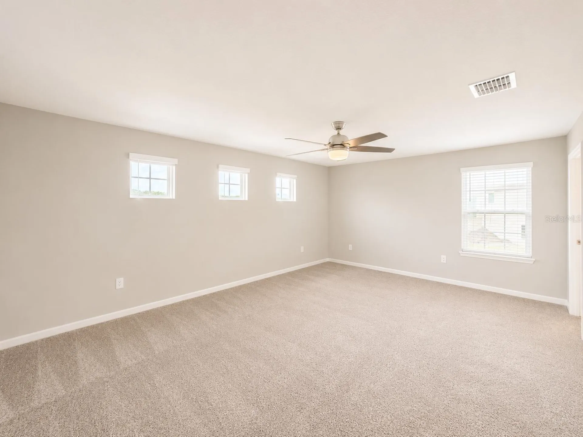 2618 Pleasant Cypress Circle Kissimmee FL 34741