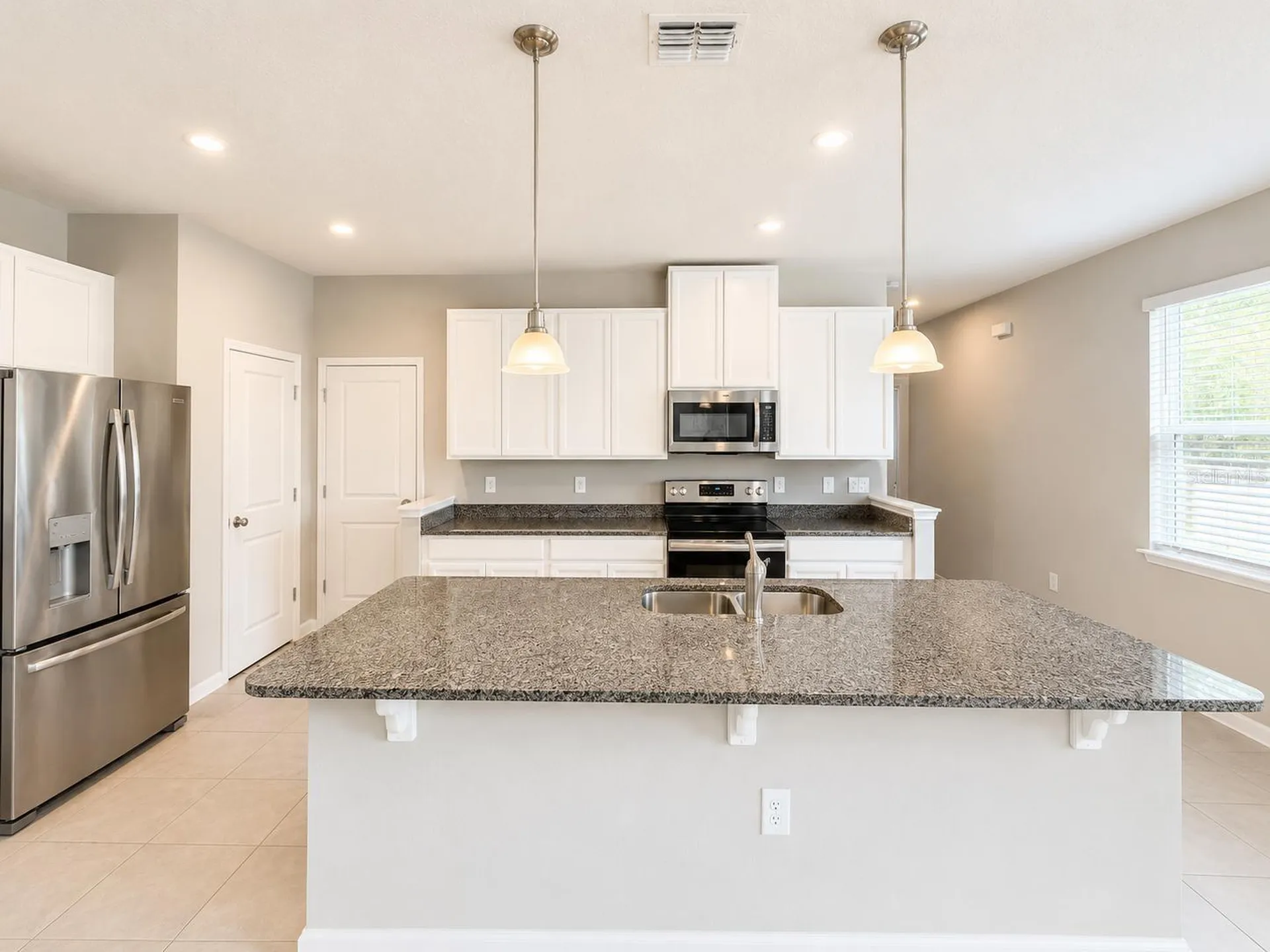 2618 Pleasant Cypress Circle Kissimmee FL 34741